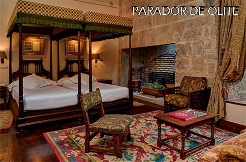 Parador-de-Olite-room