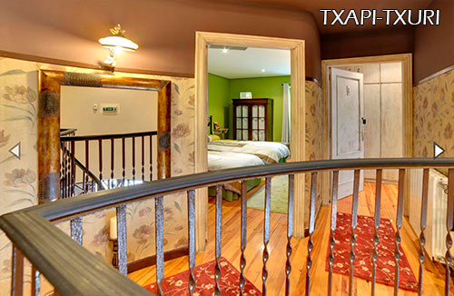 Hostal-Txapi-hall-