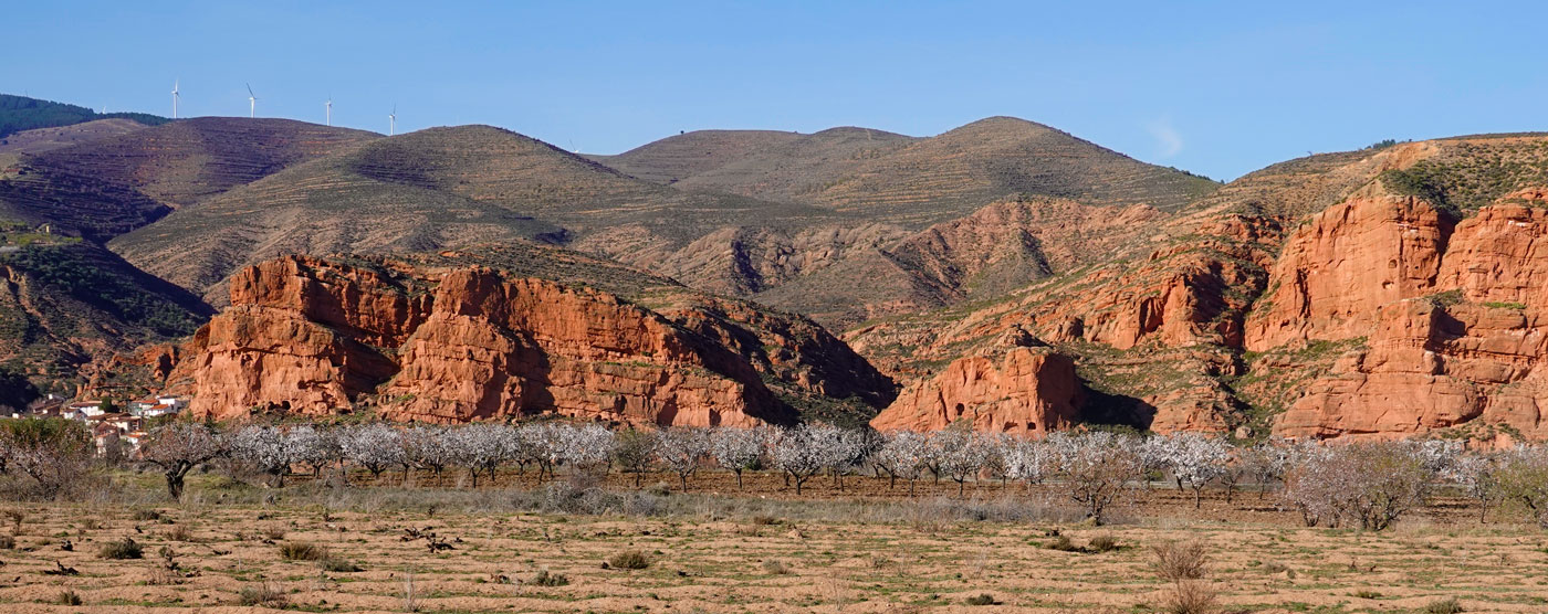 Rioja Oriental, rocas rojas
